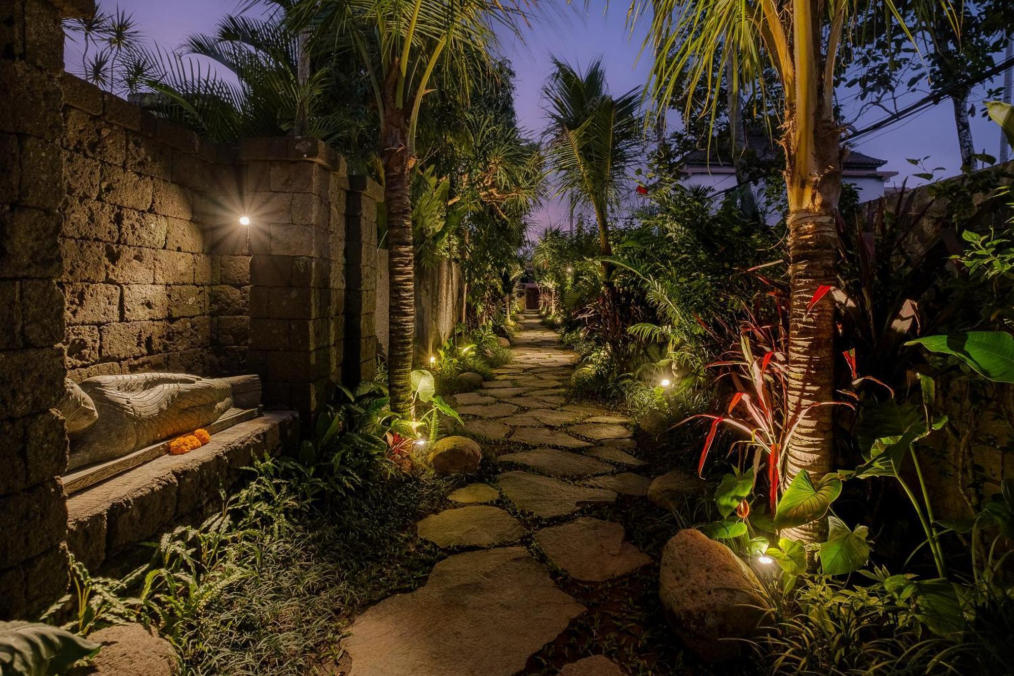 Uddhara Ubud Villa Eksteriør bilde