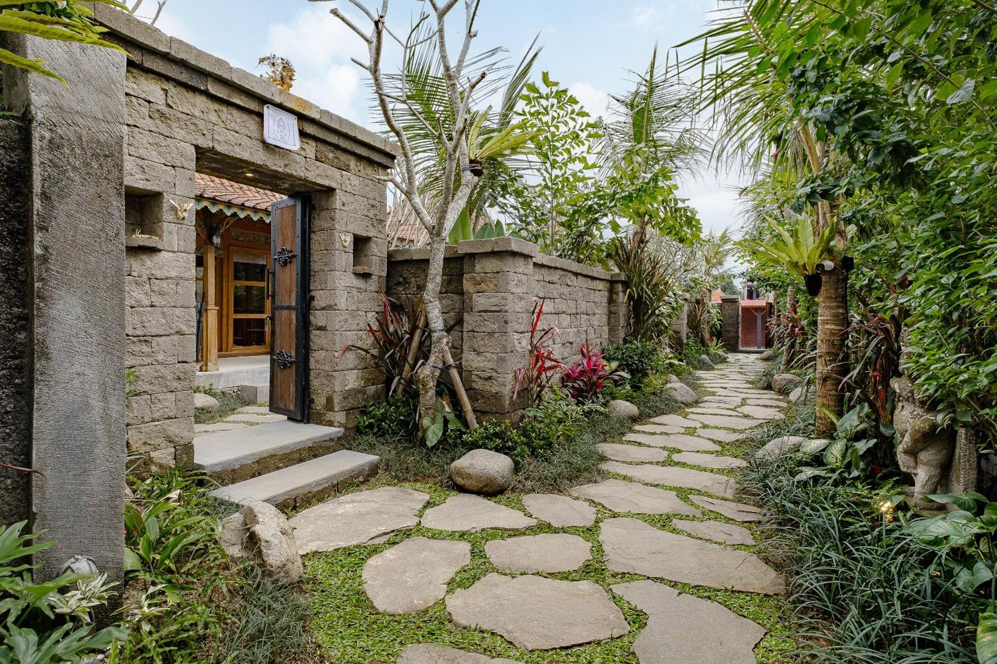 Uddhara Ubud Villa Eksteriør bilde